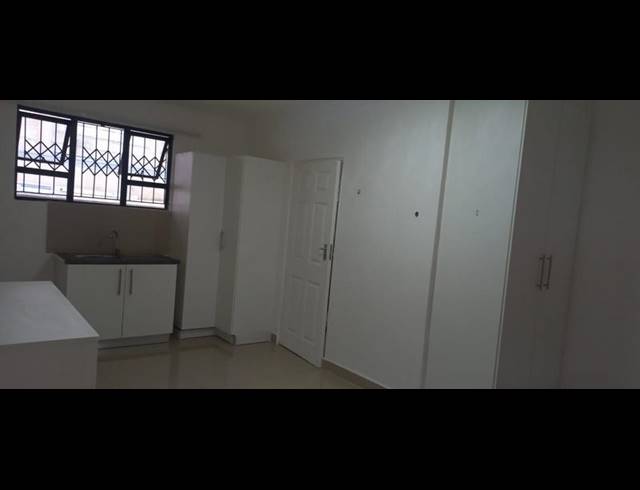 1 BEDROOM PROPERTY TO RENT IN MALVERN